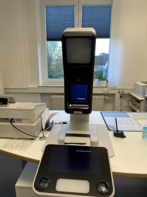 PointID-Lichtbildaufnahmegerät im Bezirksamt Lautern