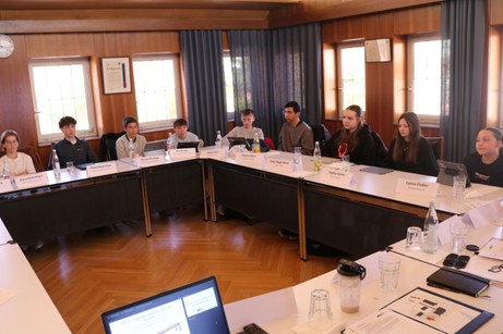 Der 8er-Rat tagt im Heubacher Rathaus